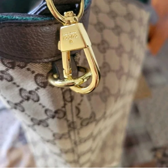 Gucci Giglio Handbag And Pouch - Picture 4 of 13